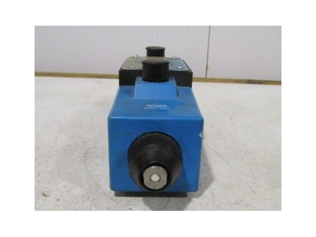 Vickers Pilot Valve 02-119461 DG454 O16C U H 60