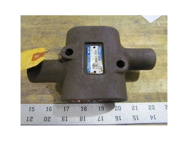 Char-Lynn 603 2004 001 Relief Valve