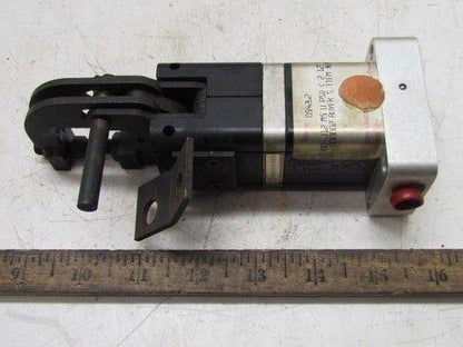 Norgren GL Series Pneumatic Gripper GL400 J12 M5 U PSOC2-12 Aprox 7"OAL Grip-LOK