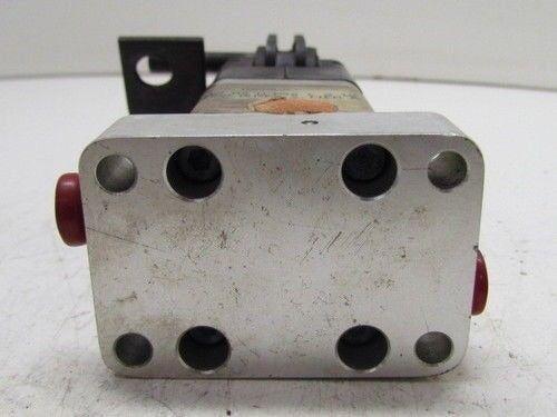 Norgren GL Series Pneumatic Gripper GL400 J12 M5 U PSOC2-12 Aprox 7"OAL Grip-LOK