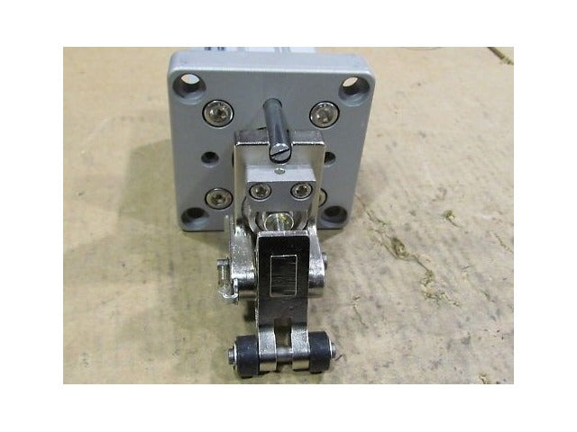SMC RS1H63-30BM-D Pneumatic Cylinder Stopper Actuator
