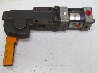 Norgren ISI Enclosed Pneumatic Power Wedge Clamp SC63-A-91M-90A-L-S4-1-2CPSC3