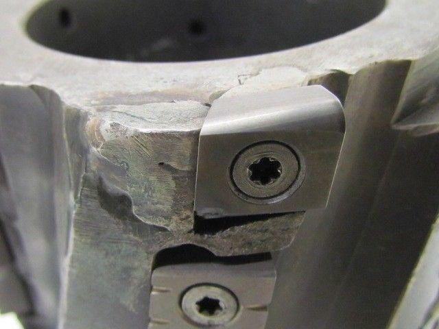 4" Dia. x 3" High Indexable Face Mill Milling Cutter 1 1/2" Arbor 21 Inserts
