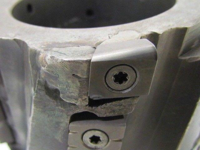 4" Dia. x 3" High Indexable Face Mill Milling Cutter 1 1/2" Arbor 21 Inserts