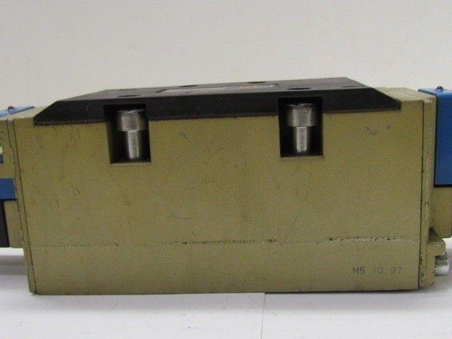 Ross W6576A4407 Pneumatic Solenoid Valve 24 VDC No. Manifold