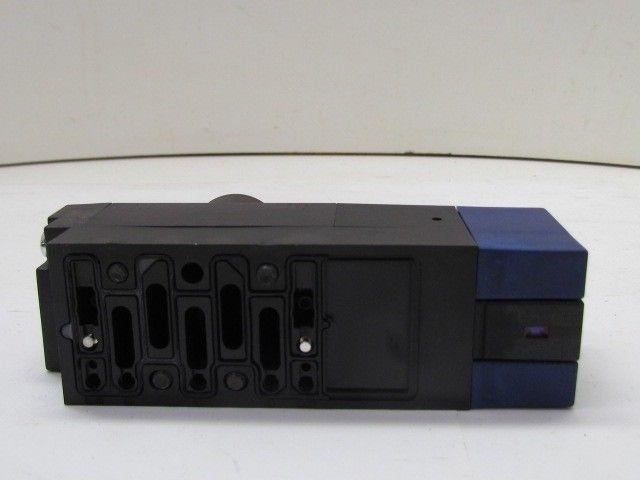 Parker H1EWXBG2B9000CB 24VDC Pneumatic Solenoid Valve