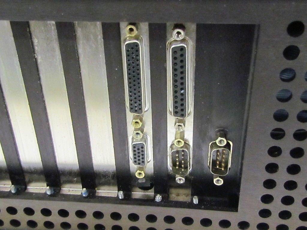 Uticor 500W-WD08K1 Industrial Computer Control Monitor Operator Station