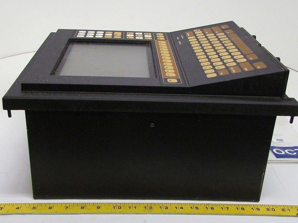 Uticor 500W-WD08K1 Industrial Computer Control Monitor Operator Station