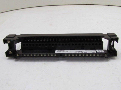AEG Schneider Modicon Telemecanique TSXBLK1 24 Terminal Block Indep
