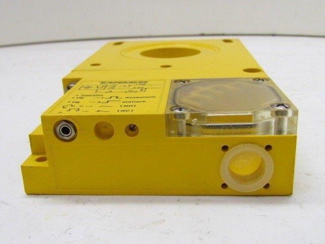 Turck Electronik BI 40-R32 SR-UP6X BI40R-32SR-UP6X Inductive Sensor