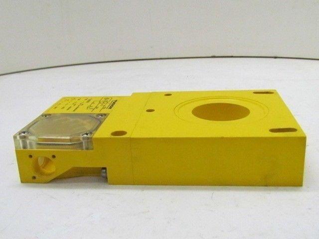 Turck Electronik BI 40-R32 SR-UP6X BI40R-32SR-UP6X Inductive Sensor