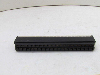 Schneider Square D Sy/Max Telemecanique TBX 40 position Terminal Block Connector