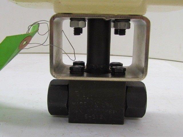 Dmic Delaware Manufacturing Ind BV3D-0500SA-1113/DAC 3W Pneumatic Actuated Valve