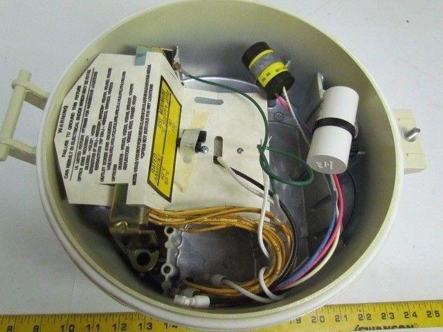 Hazlux VS007H04 High Pressure Sodium Ballast Housing 5-1/2" Thread