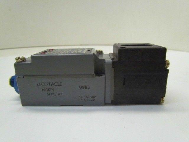 CH Cutler Hammer E51SPL Limit Switch on E51RN Receptacle With E51DF33 Head