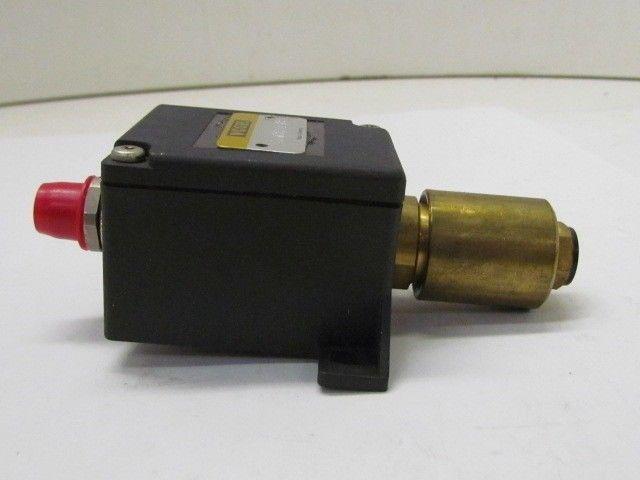 Vogel DS-W20-2-V3 Pressure Sensor Switch