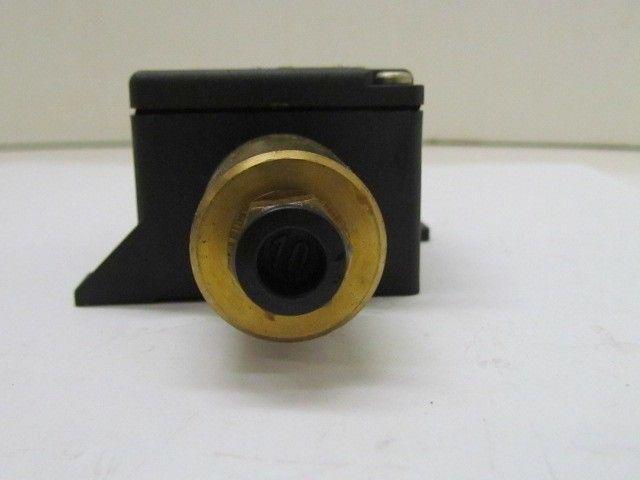 Vogel DS-W20-2-V3 Pressure Sensor Switch