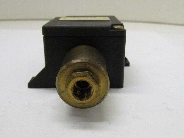 Vogel DS-W20-2-V3 Pressure Sensor Switch