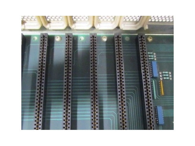 Reliance Electric 802822-004-RE Z K 11-Slot Rack 5RD