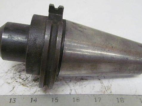Universal Engineering 463633 5/8" End Mill Holder 2 5/8" Projection Coolant