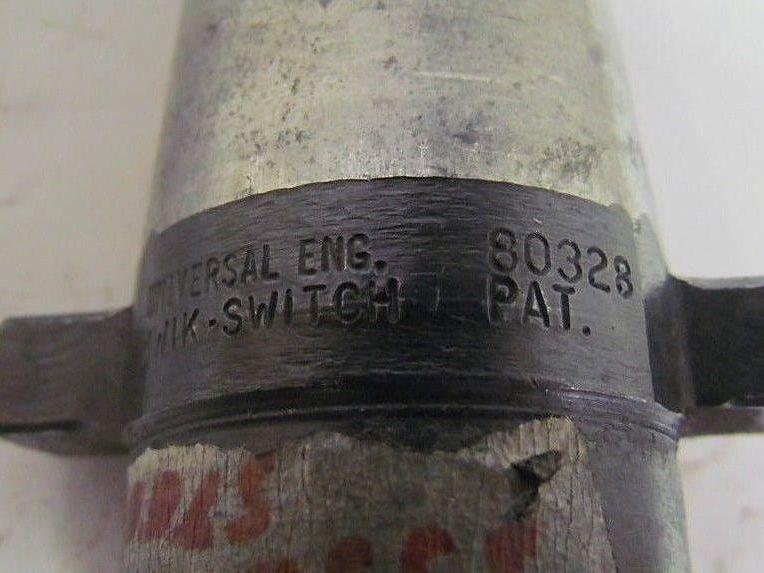 Universal 80328 300 Kwik-Switch 3MT No. 3 Morse Taper Adaptor