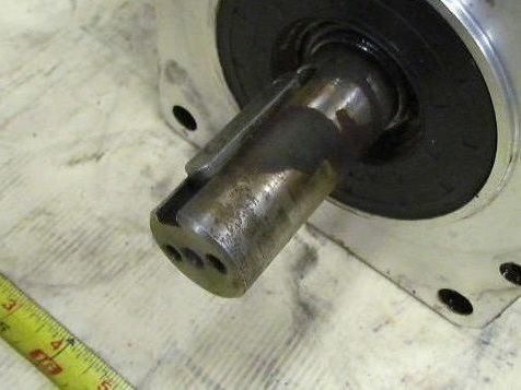 GE Fanuc AC Servo Motor Model 10S/2500 Type A06B-0317-B005#7008