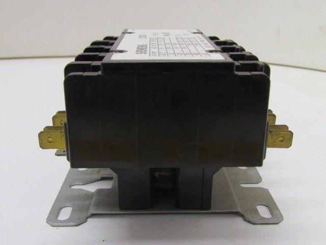 Siemens CDM30C4 Model 93 24vac Coil Contactor 4-Pole Furnace