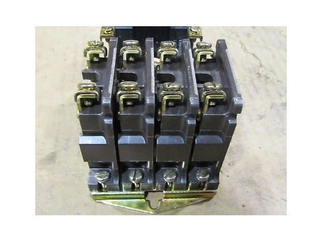 Joslyn Clark 544-76 47020 4 N.O. Contacts 120v Coil NEW