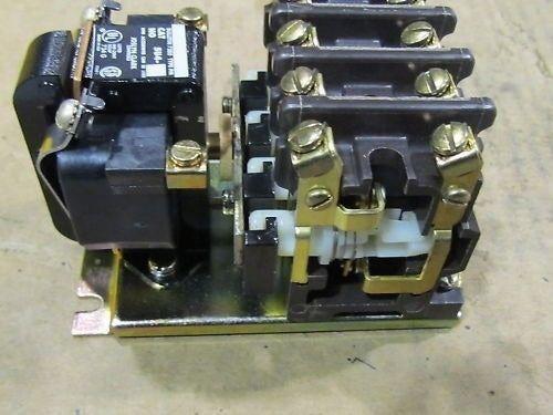 Joslyn Clark 544-76 47020 4 N.O. Contacts 120v Coil NEW