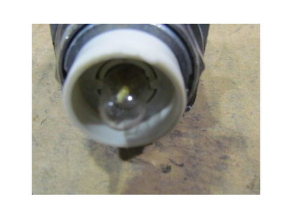 Rees 40700-085 40700085 Dual Voltage non press to test Pilot Light NIB