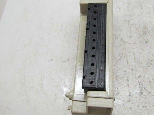 Gould Modicon B350 1-B350-001 Output Module