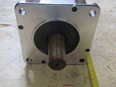 GE Fanuc AC Servo Motor 10S/3000 A06B-0317-B005#7008 145V 3PH 8pole 3000rpm