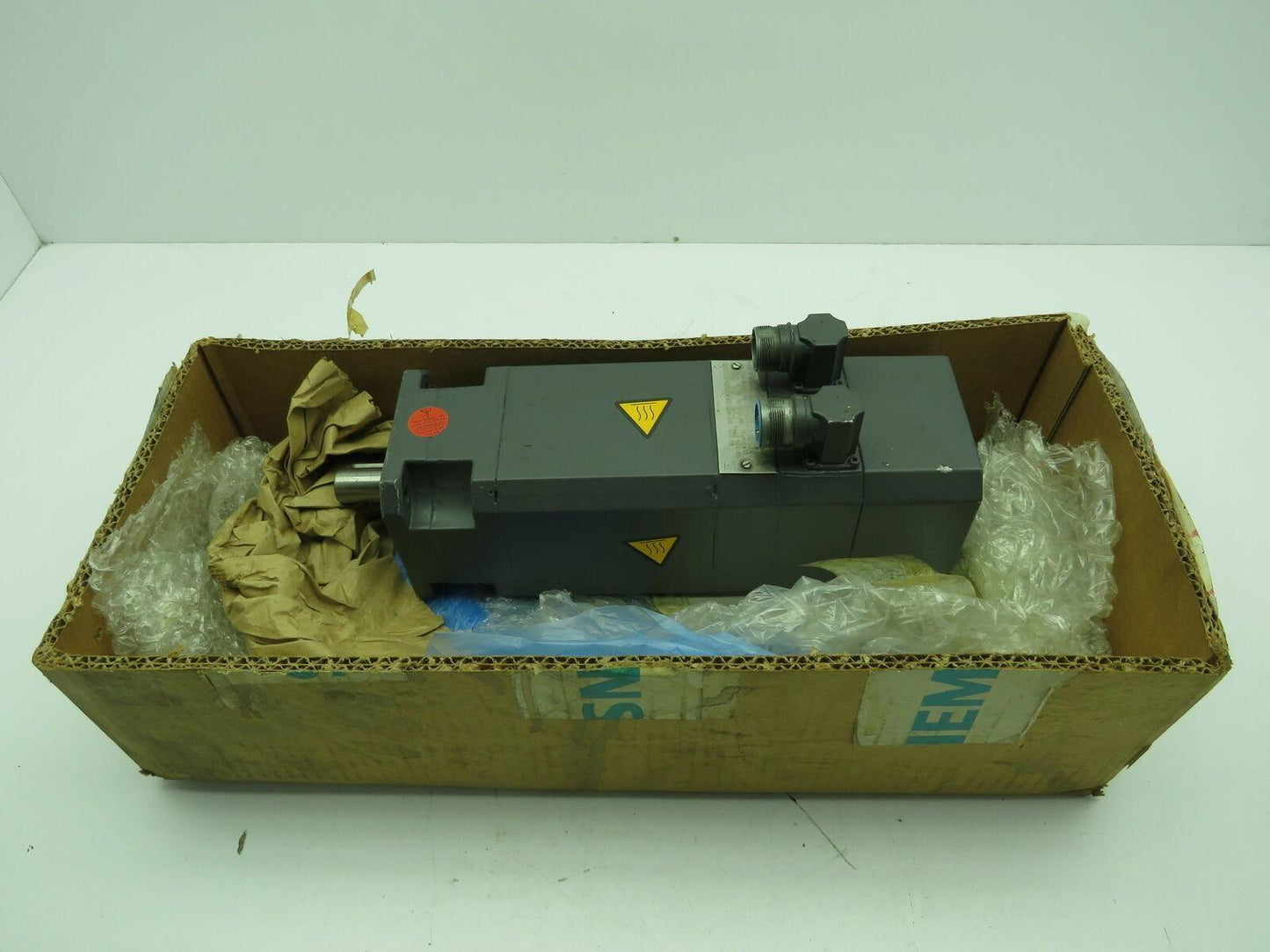 Siemens 1FT6044-4AF71-3EA2 3PH Brushless Servo Motor