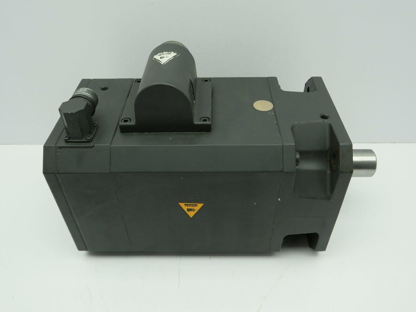 Siemens 1FT6082-8AC71-1EH2 Servo Motor