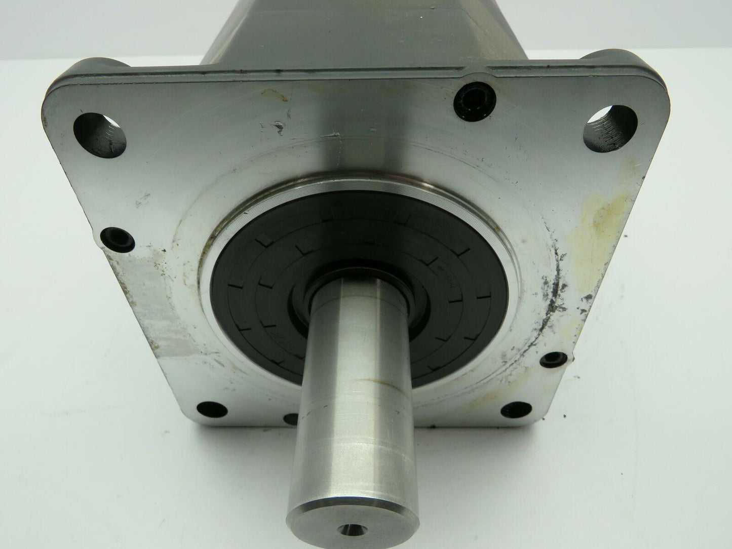 Fanuc A06B-0502-B042 AC Servo Motor 146V 20A 3PH