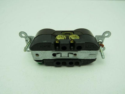 Bryant 20Amp 125Volt Duplex Receptacle LOT OF 6