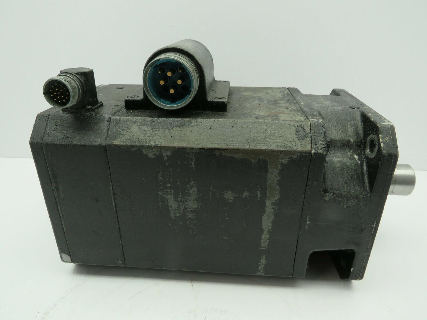 Siemens 1FT6082-8AC71-1EH2 Servo Motor