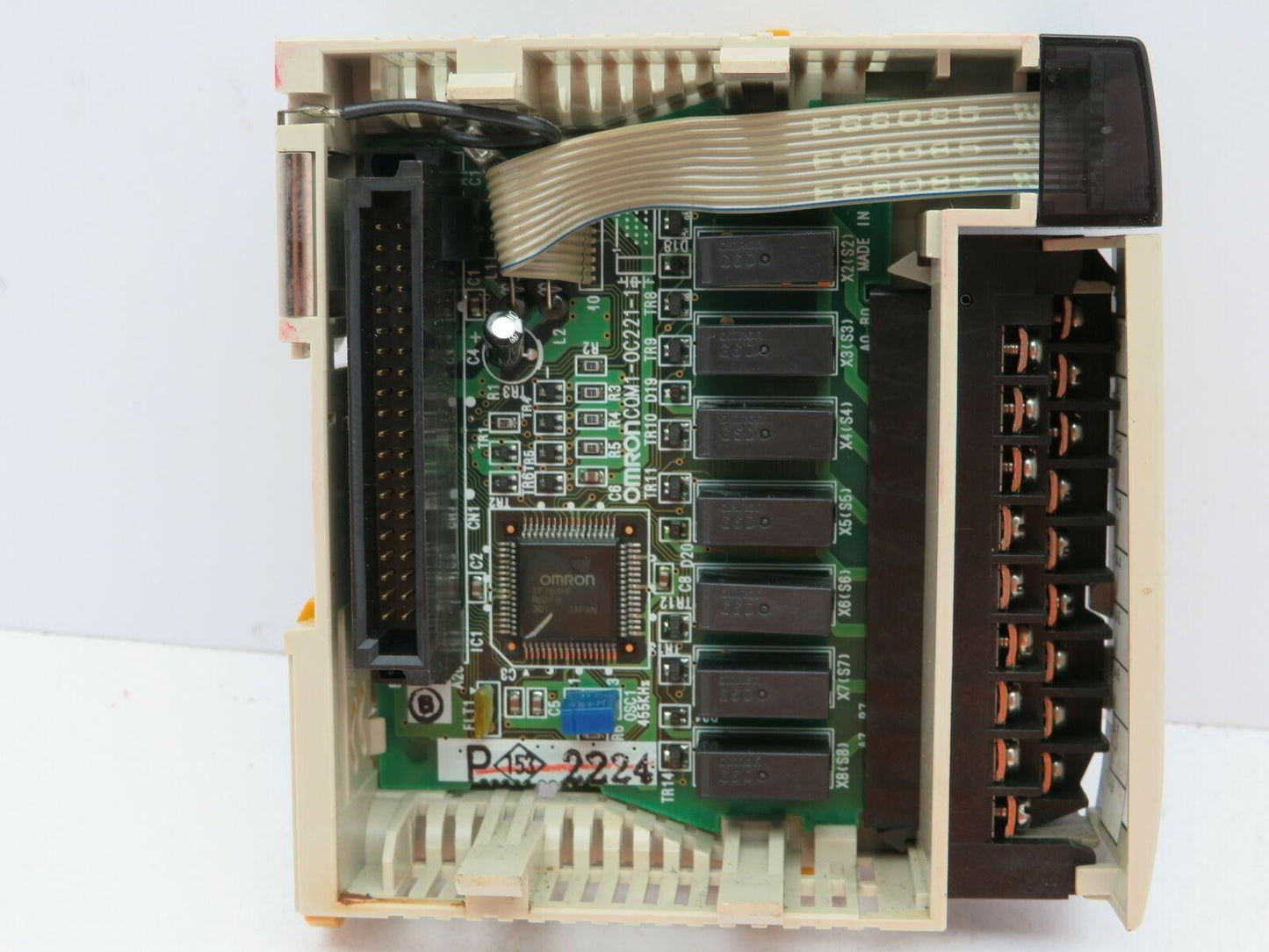 Omron CQM1-0C221 PLC Output Unit 250VAC 2A
