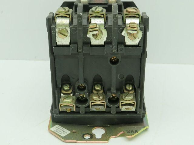 Allen Bradley 500L-B0D93/B Lighting Contactor 3 Pole 30A 120V Coil Series B