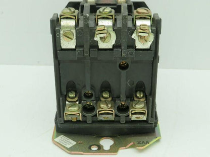 Allen Bradley 500L-B0D93/B Lighting Contactor 3 Pole 30A 120V Coil Series B