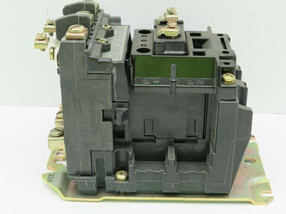Allen Bradley 500L-B0D93/B Lighting Contactor 3 Pole 30A 120V Coil Series B