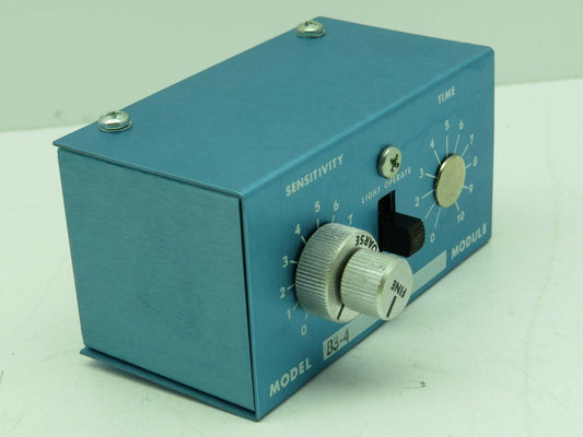 Banner B3-4 Photoelectric Amplifier Logic Module 11-14VAC .250A