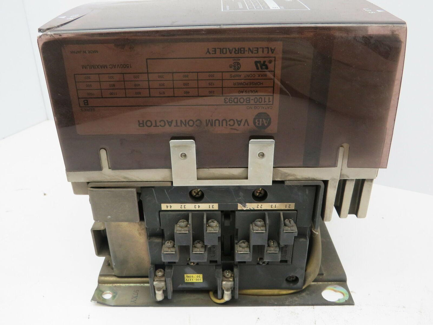 Allen Bradley 1100-BOD93/B Vacuum Contactor 1500VAC 200HP 3 Pole Series B