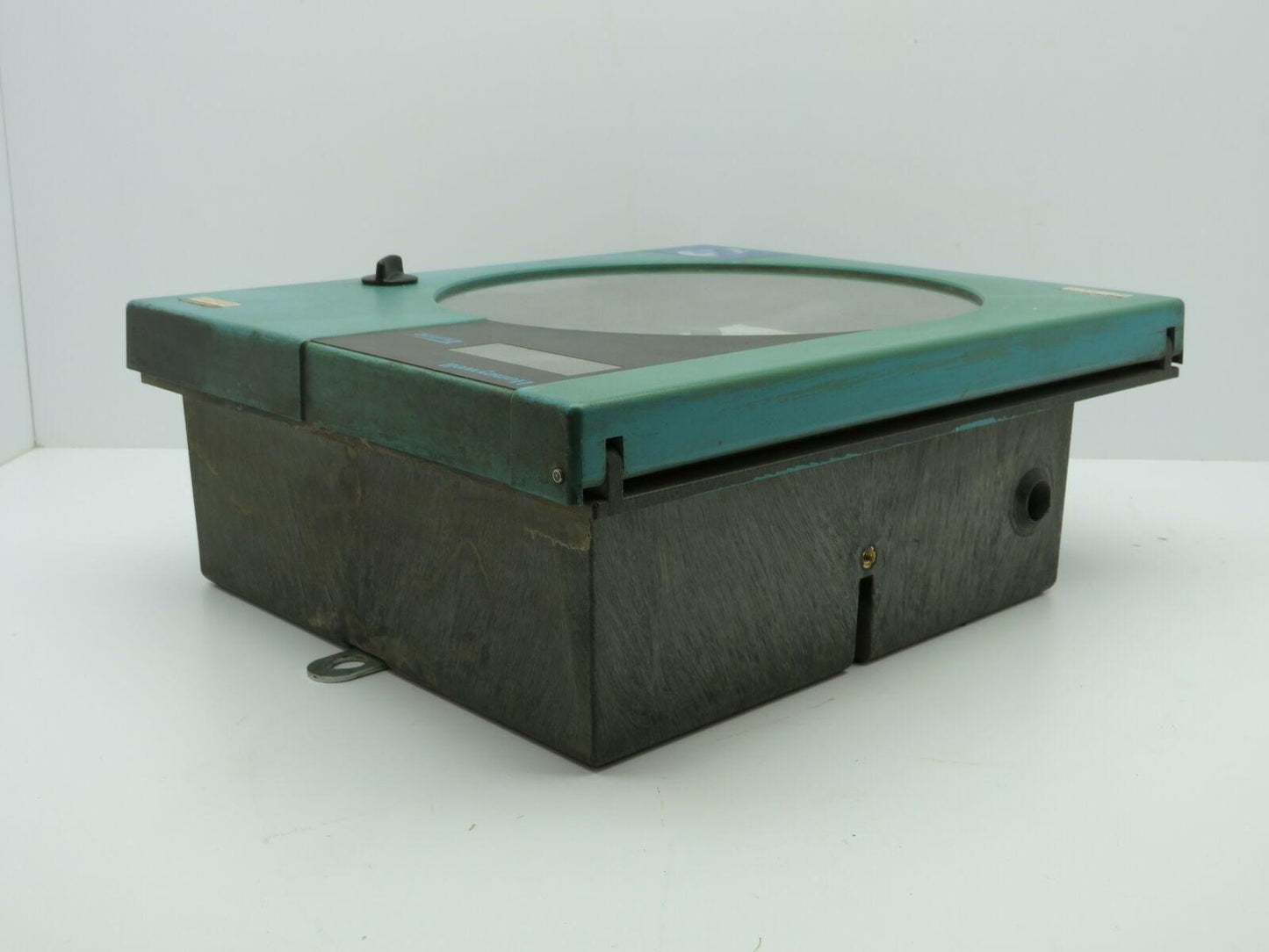 Honeywell DR45AT-1000-00-001-0-000000-0 Chart Recorder 120/240V DR4500