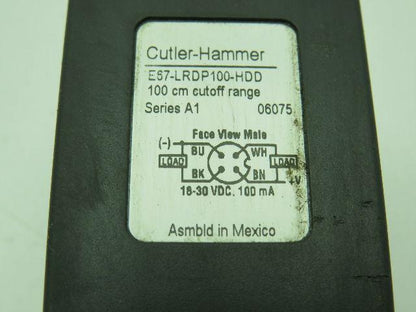 Cutler-Hammer E67-LRDP100-HDD Photoelectric Sensor 100cm Cutoff Range Series A1