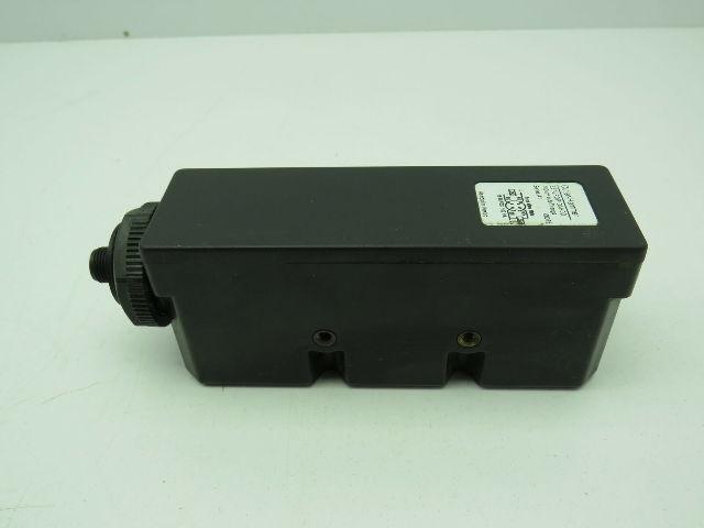 Cutler-Hammer E67-LRDP100-HDD Photoelectric Sensor 100cm Cutoff Range Series A1