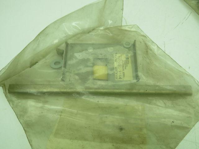 Peco C3795 Wedge Bracket C3795C 9168  Lot of 2
