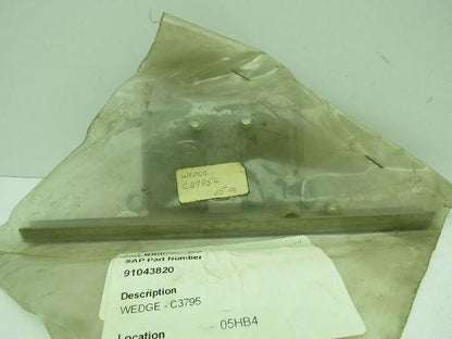 Peco C3795 Wedge Bracket C3795C 9168  Lot of 2