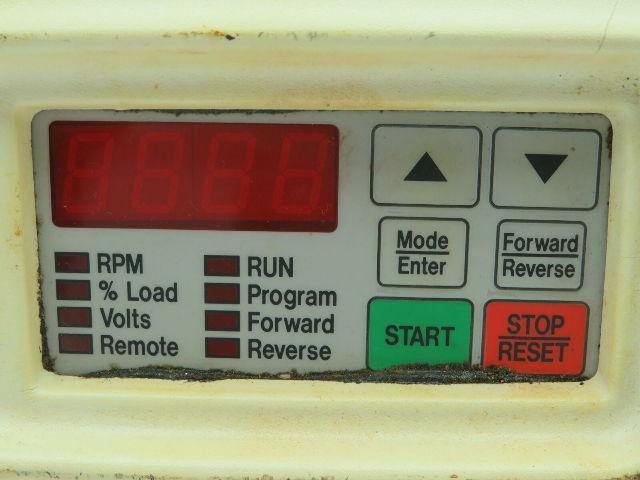 Reliance Electric 1SU44003 SP500 AC Drive 3HP 3PH 380-460VAC 6.4A 0-240Hz