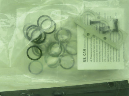 Numatics 206-17514  Manifold Block 4 Station 1/4" NPT